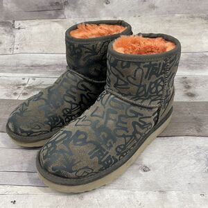 Ugg Classic Street Grafitti Mini Boots Suede Shearling Sz 6 Artsy Grunge Punk